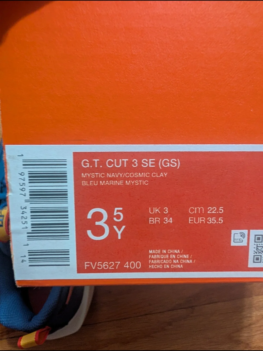 Nike Navy GT Cut 3 SE Shoes, Size 3.5